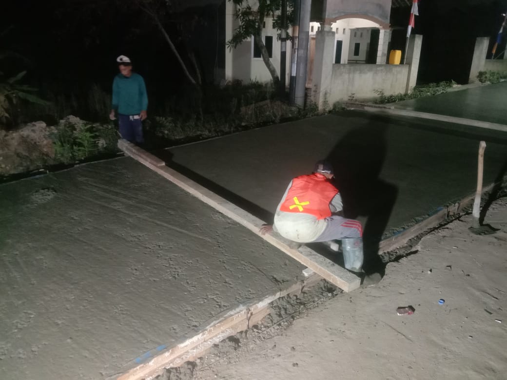 Akses jalan terkunci ‘ Tokoh pemuda menghimbau agar pemborong saling kordinasi terkait trafik lalu lintas warga sekitar