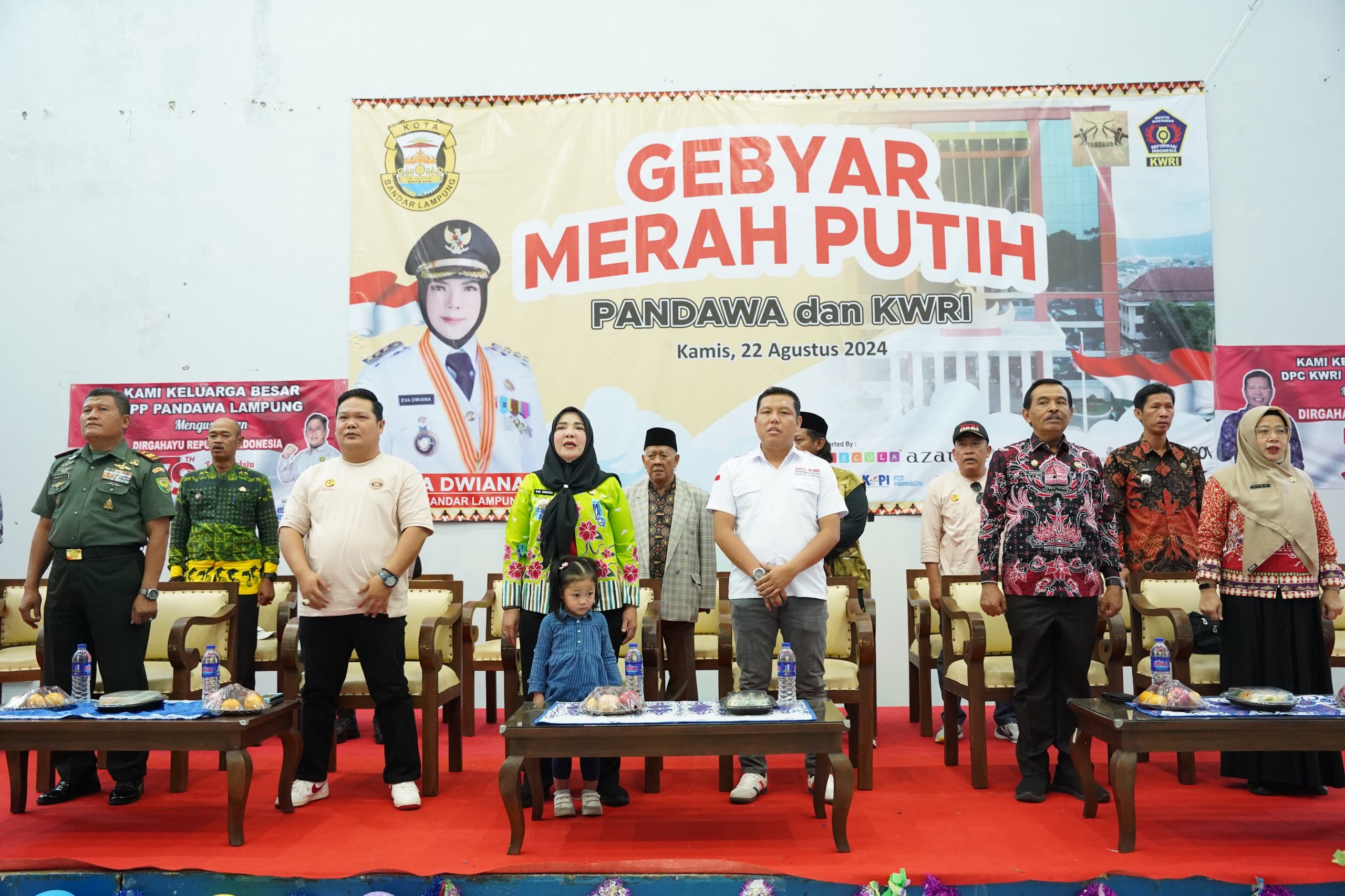 Walikota Bandar Lampung Eva Dwiana Buka kegiatan lomba Mewarnai Tingkat TK yang Digelar oleh Pandawa dan DPC KWRI Bandar Lampung.
