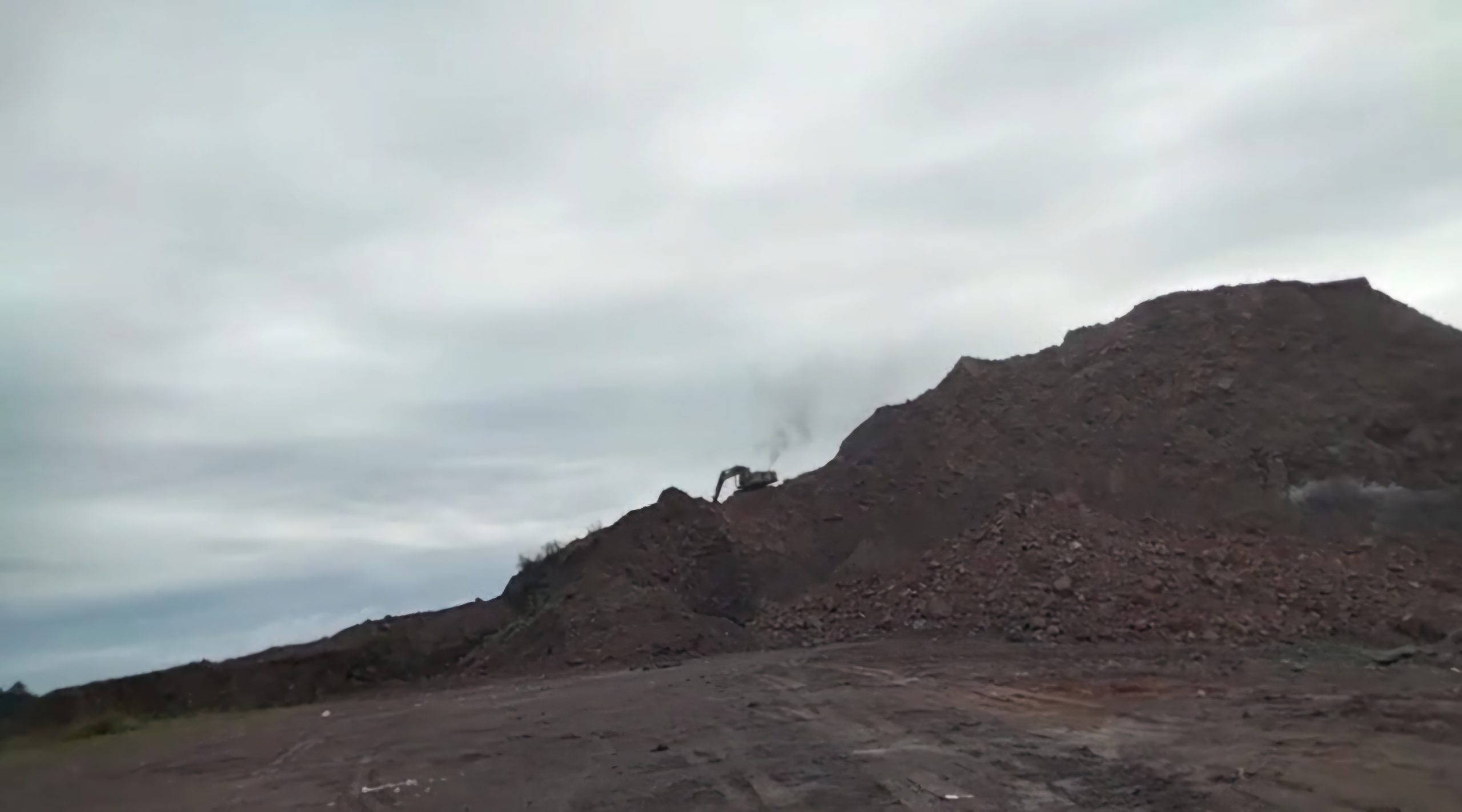 Masyarakat Sumber Agung Keluhkan Tambang Yang Diduga Ilegal Masih Beroperasi