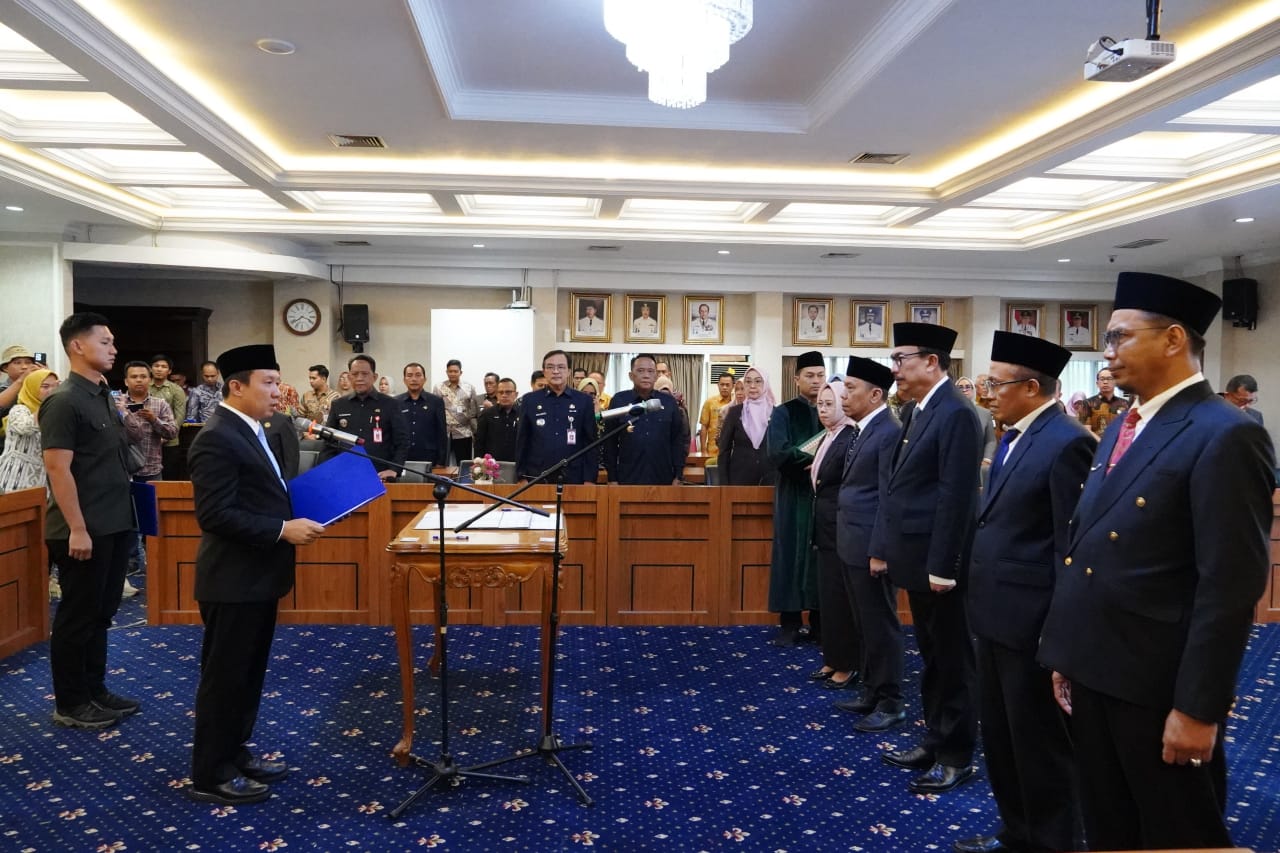 Gubernur Lantik Sejumlah Pejabat Baru, Dipimpin Sekda Provinsi Lampung, Marindo Kurniawan
