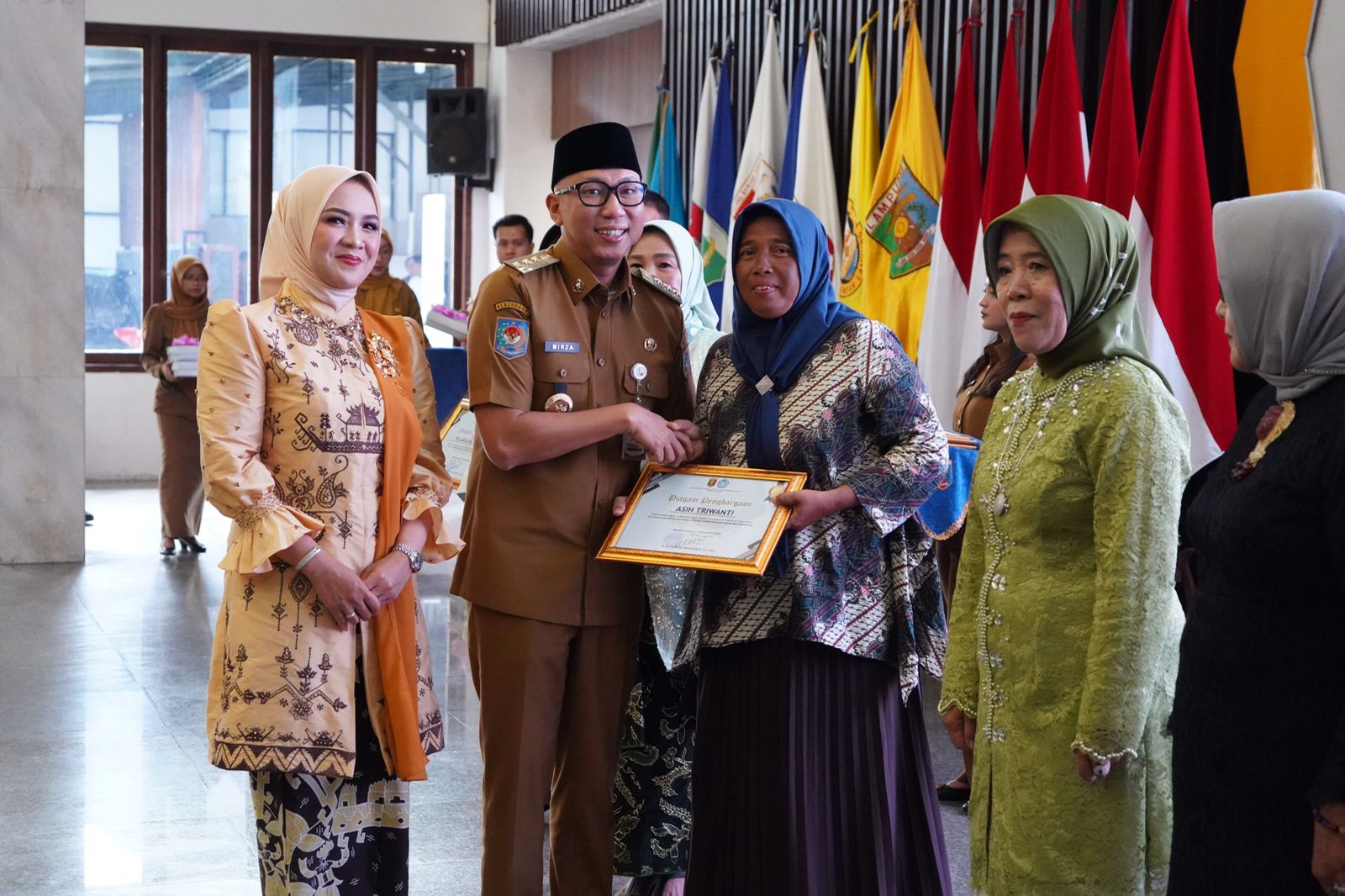 Peringatan PHI ke-97, Gubernur Rahmat Mirzani Djausal Tegaskan Peran Ibu Penentu Indonesia Emas 2045