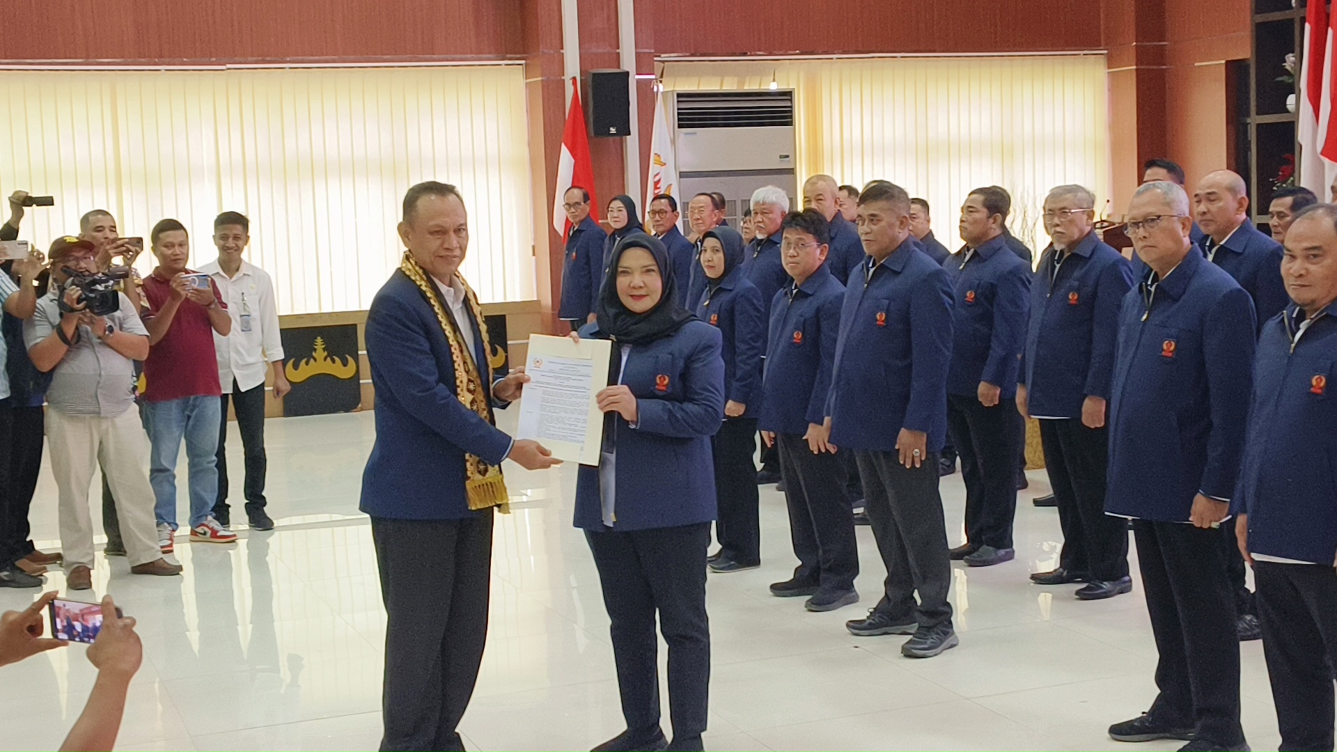 Walikota Eva Dwiana Resmi Nakhodai KONI Bandar Lampung, Sinergi Kuat Olahraga-Pemerintahan Dimulai!
