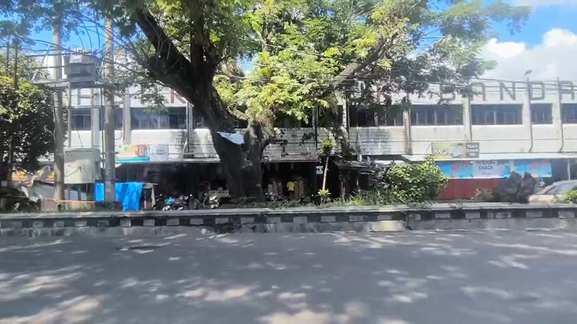 Sepi Pembeli, Pedagang Pasar Pasir Gintung Ogah Tempati Kios