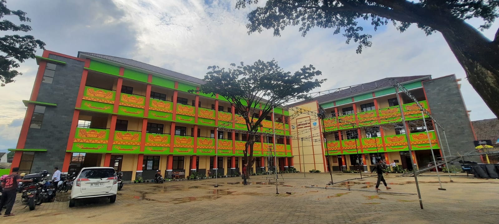 Tepis Opini Liar, Yayasan Siger Bongkar Fakta Izin SMA Siger dan Dana Hibah Rp350 Juta