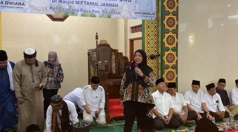 Kejutan Manis Safari Ramadhan: Bunda Eva Bagi-Bagi Umroh Gratis dan Beasiswa Kuliah!