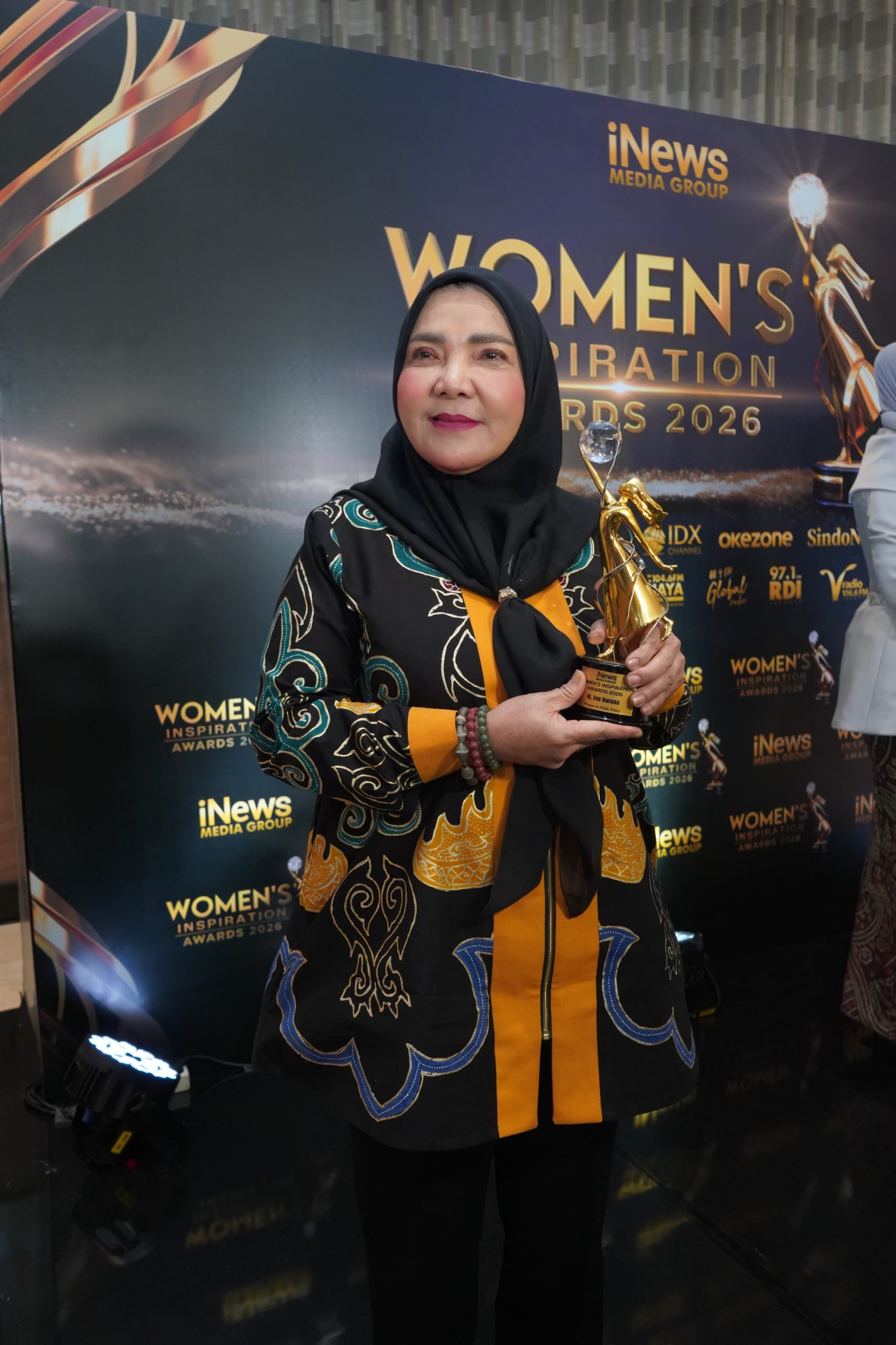Kado Manis Akhir April, Wali Kota Eva Dwiana Dinobatkan Sebagai Tokoh Perempuan Inspiratif Nasional