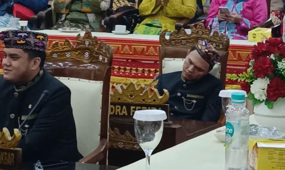 Saat Gubernur Lampung Memberi Sambutan, Anggota DPRD Bandar Lampung Tertidur di Sidang Paripurna HUT Kota