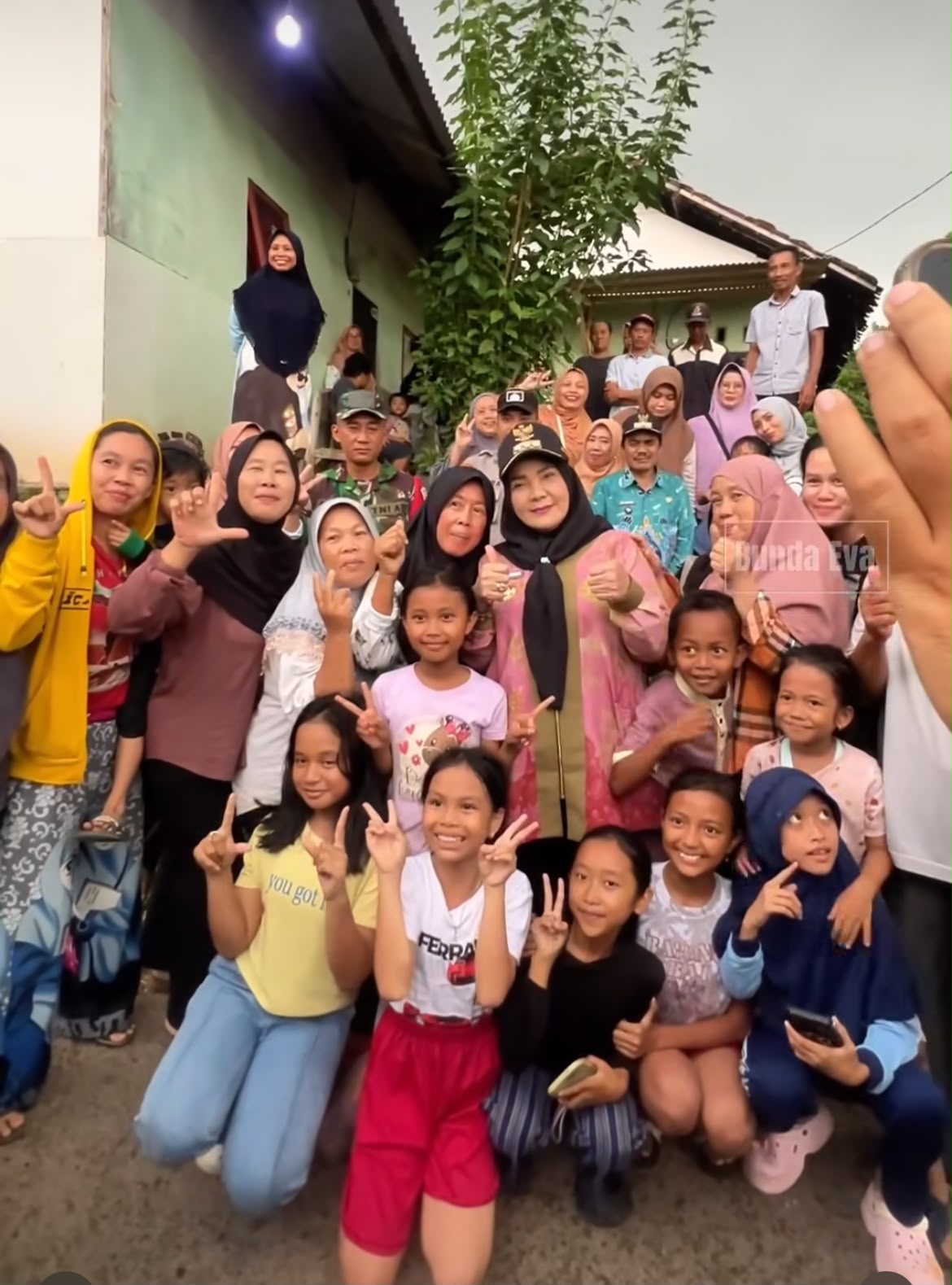Susi, 68: Kursi Roda dari Bunda Eva Bantu Saya Beraktivitas Lagi