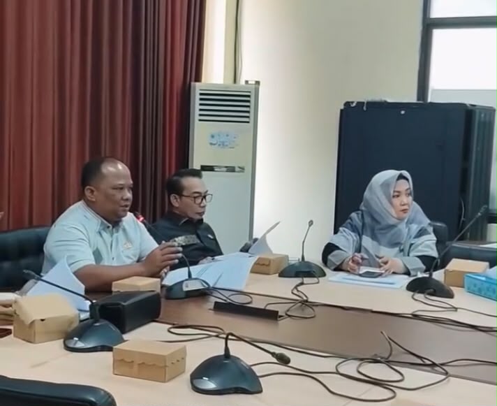 DPRD Bandar Lampung Gelar Rapat Pansus Bahas Raperda Penataan dan Pengendalian Infrastruktur Pasif Telekomunikasi